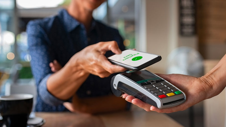 调查发现AI，技术在越南的金融服务中受欢迎