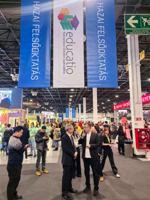 杭州云深处科技与西交利物浦大学中东欧中心战略合作启动(图5)