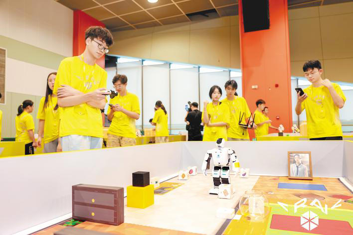 全国首个全尺寸人形机器人赛事在肥举行(图3)