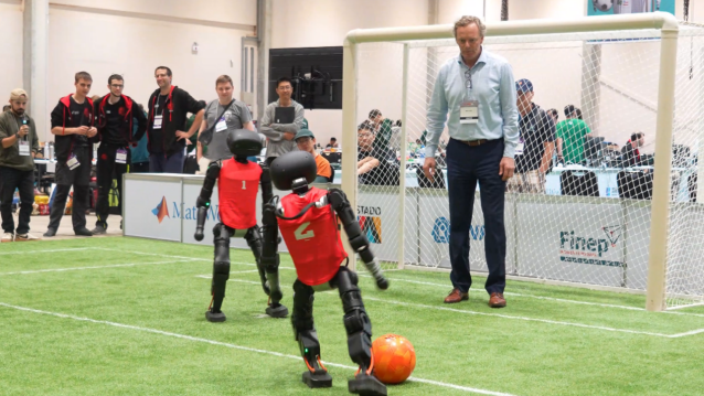 世界杯冠军机器人WRC首亮相!展现具身智能新高度(图1) 世界杯冠军机器人WRC首亮相!展现具身智能新高度(图1)