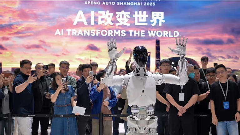 量产元年的人形机器人，要破局C端？(图3)