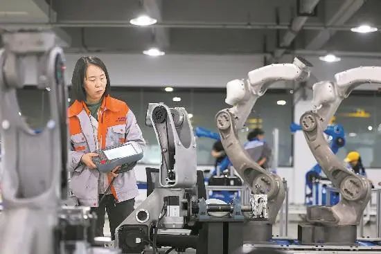 “成都造”机器人扬帆出海(图1)