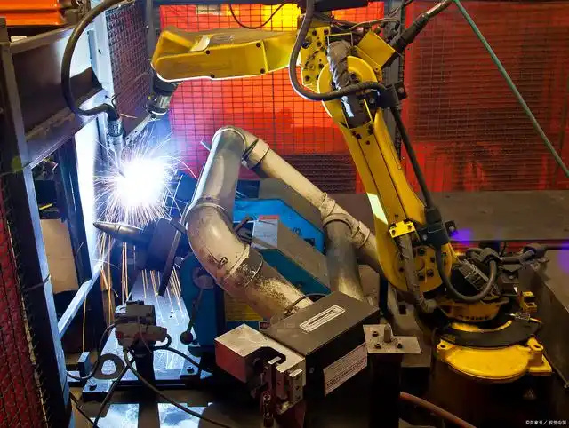 中国焊接机器人厂家大盘点!哪个品牌值得推荐?(图2) 中国焊接机器人厂家大盘点!哪个品牌值得推荐?(图2)