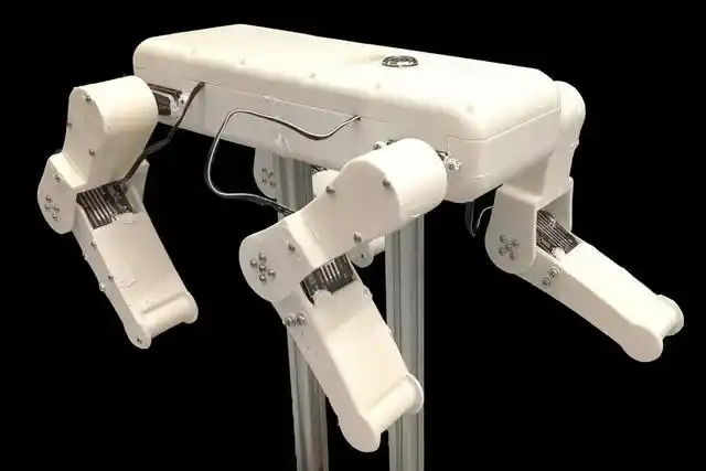 一款新型迷你机器狗擅长“狗刨式”游泳(图2) 一款新型迷你机器狗擅长“狗刨式”游泳(图2)