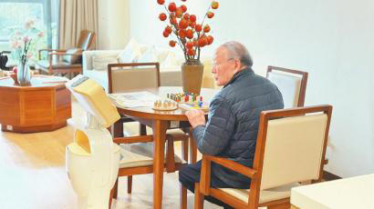 成都造养老机器人“上岗”，“赛博养老”时代要来了吗？(图1)