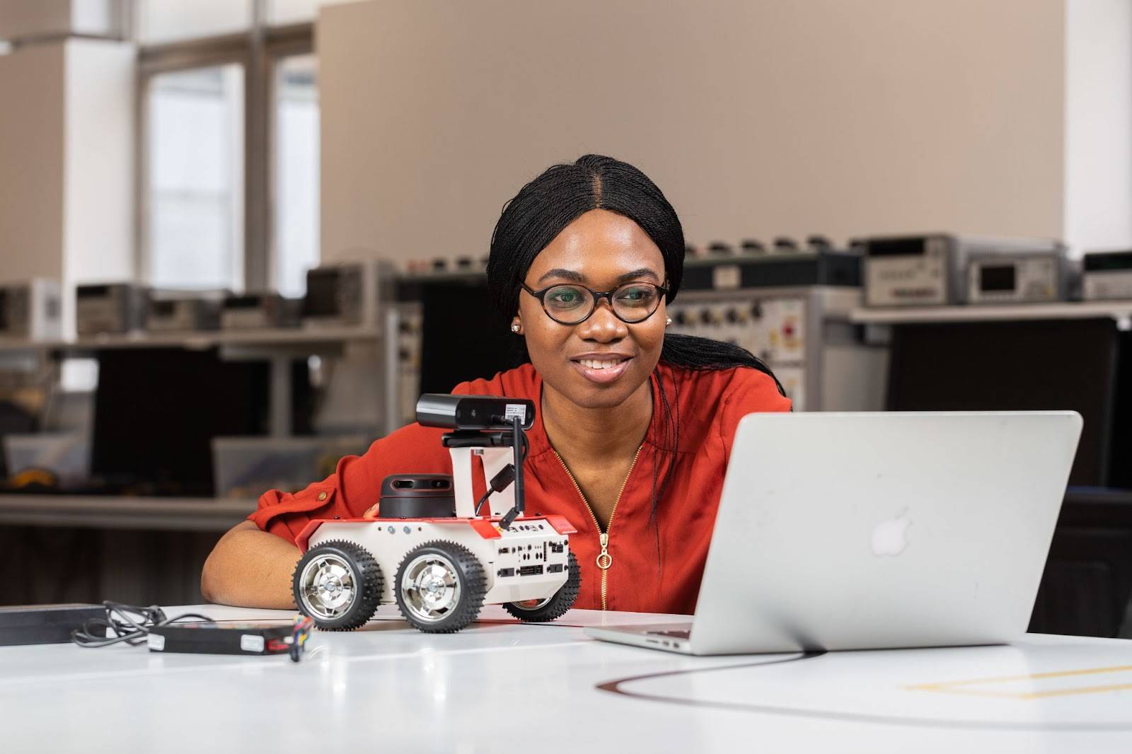 巴斯大学机器人与自动系统硕士课程:探索明天,锻造智能时代的核心引擎(图3) 巴斯大学机器人与自动系统硕士课程:探索明天,锻造智能时代的核心引擎(图3)