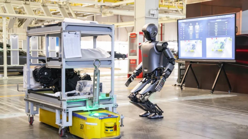 北汽新能源携手优必选，享界超级工厂迎来首位人形机器人质检员Walker S1(图3)