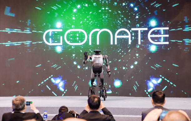 AI时代，车企转型人形机器人市场，新主业呼之欲出？(图3)