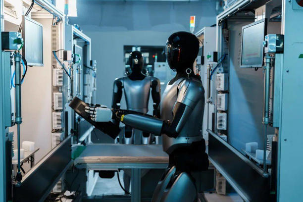 机器人赛道：创新角逐，加速落地，未来已来？(图1)