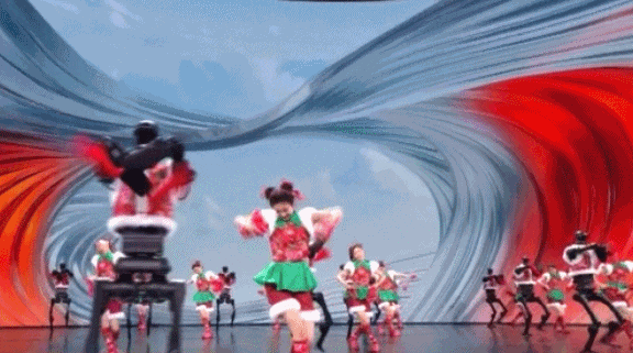 机器人霸屏！为什么不给它们穿裤子？(图1)