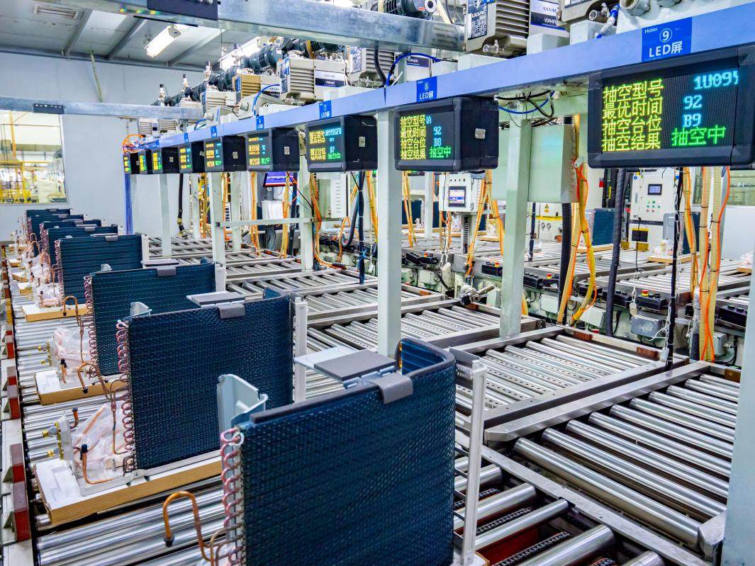 全球最多！海尔10座灯塔工厂点亮智能制造全球坐标(图2)