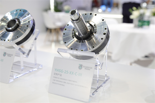 博银谐波亮相IARS机器人展，谐波减速器系列产品引关注(图5)