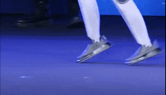 全球首款机器人手机亮相，荣耀CEO：我们给手机装上手和脚！(图10)