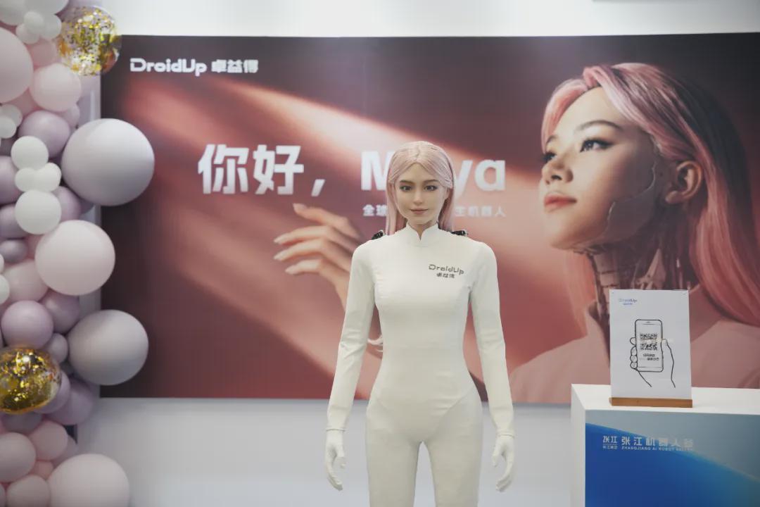 硅基少女再进化：从“像人”到“懂人”，全球首款完全仿生机器人来了！(图5)